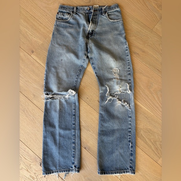 Vintage Levi's Distressed Blue Jeans - Picture 1 of 7